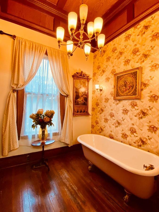 Hogan House Bed And Breakfast At Rose Hill Hogansville Εξωτερικό φωτογραφία
